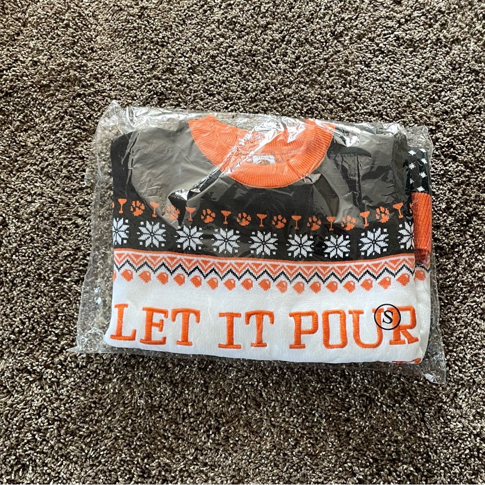 Tito's Handmade Vodka Sweater NWOT